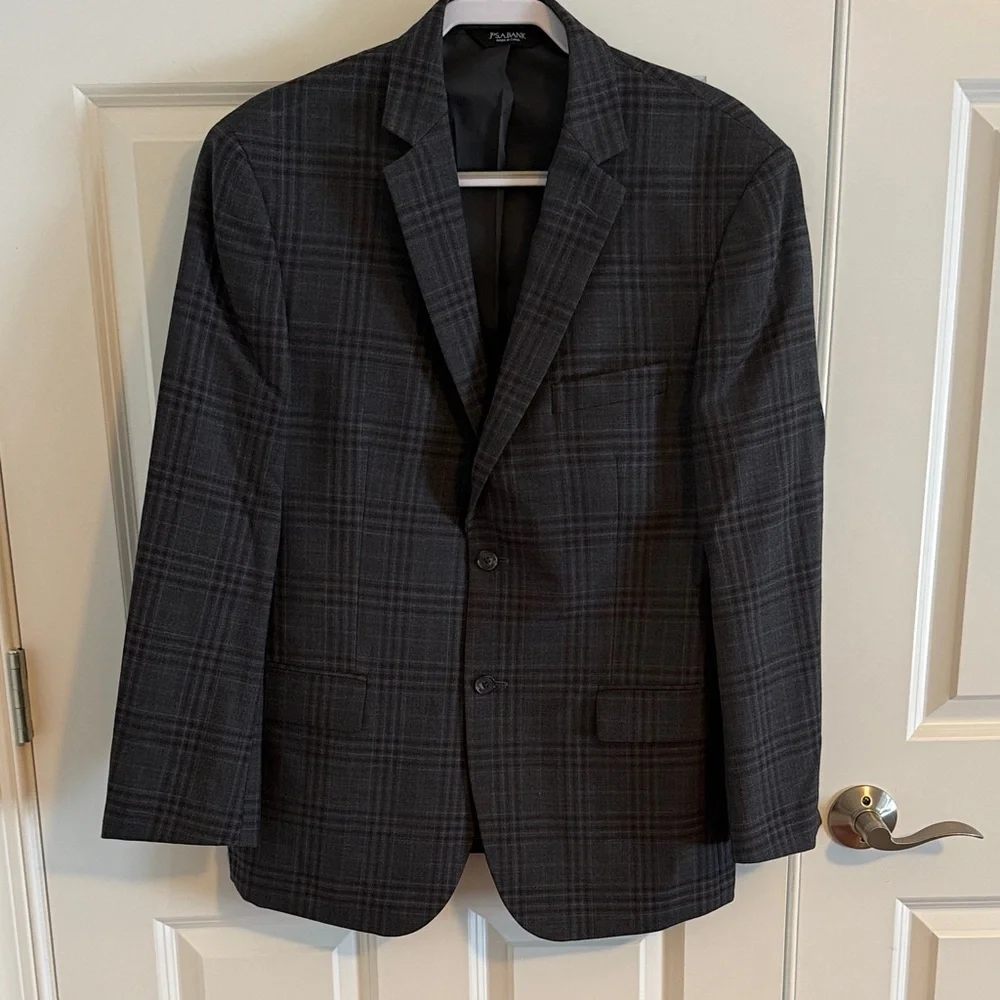 Jos. A. Bank Tailored Fit gray plaid blazer Size 42R 100% Wool